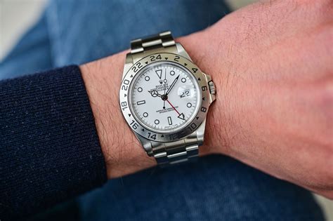 rolex explorer ii 16570 water resistance